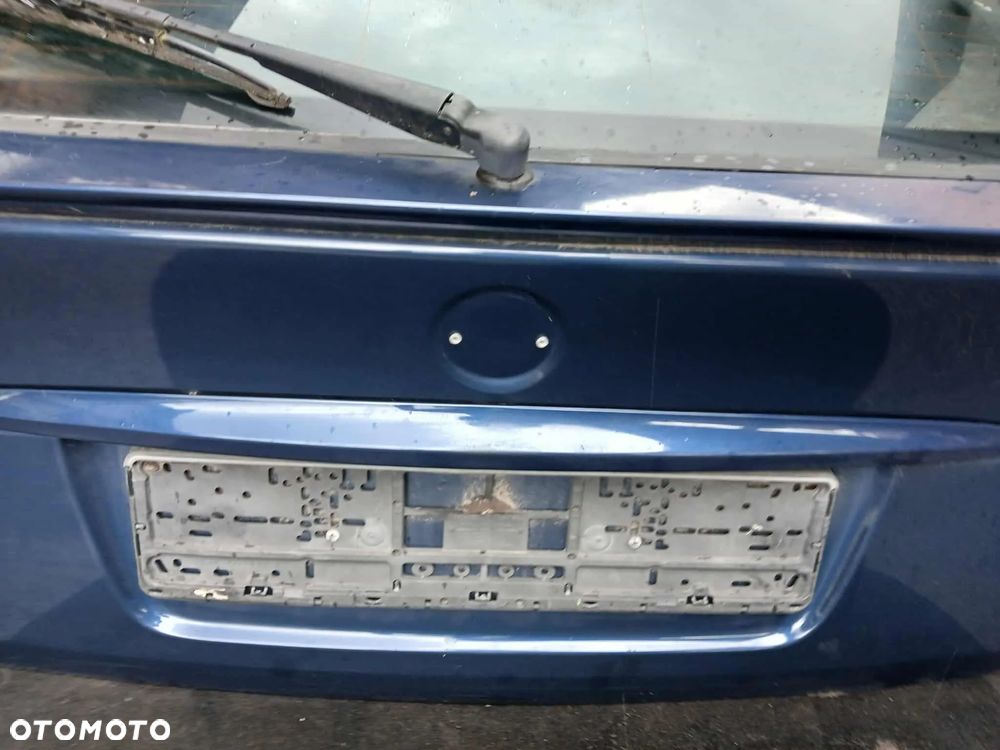 BMW E46 Compact klapa bagażnika - 3