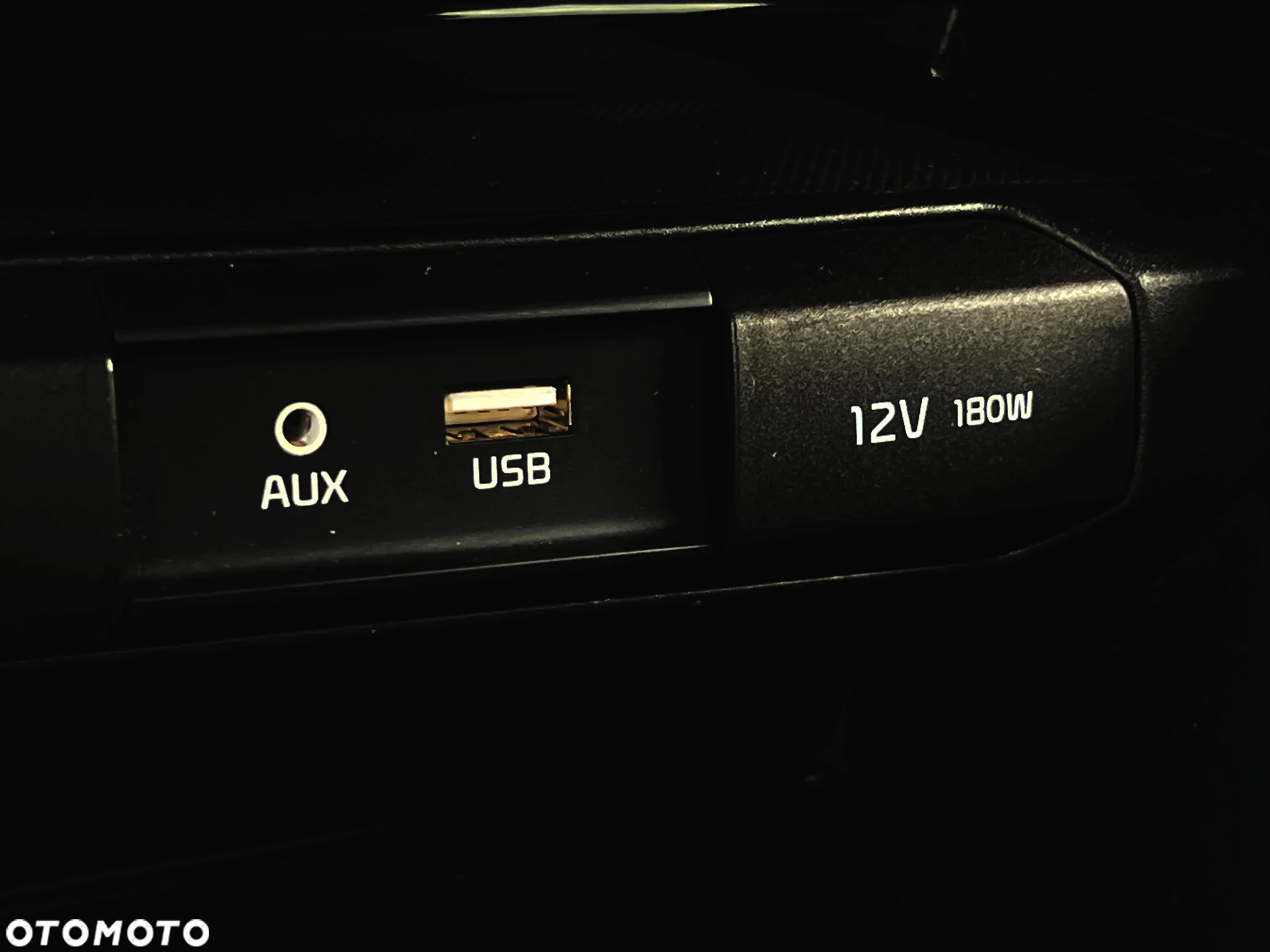 Kia Stonic - 31