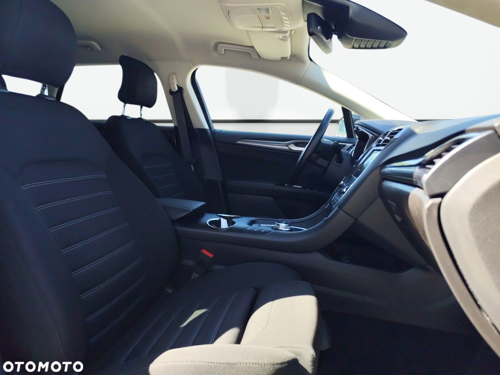 Ford Mondeo - 21