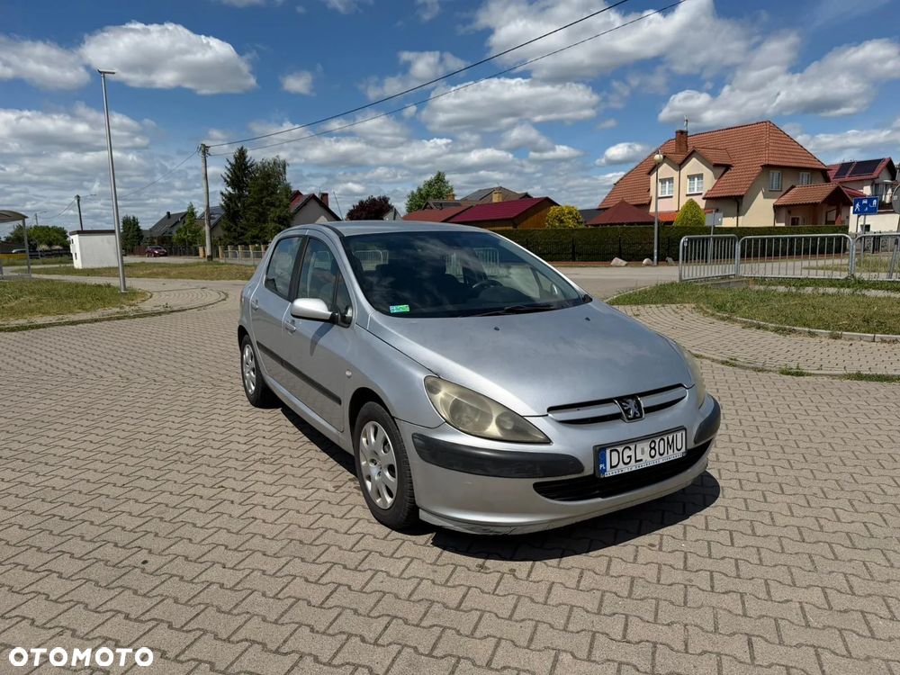 Peugeot 307 2.0 HDI XT - 1