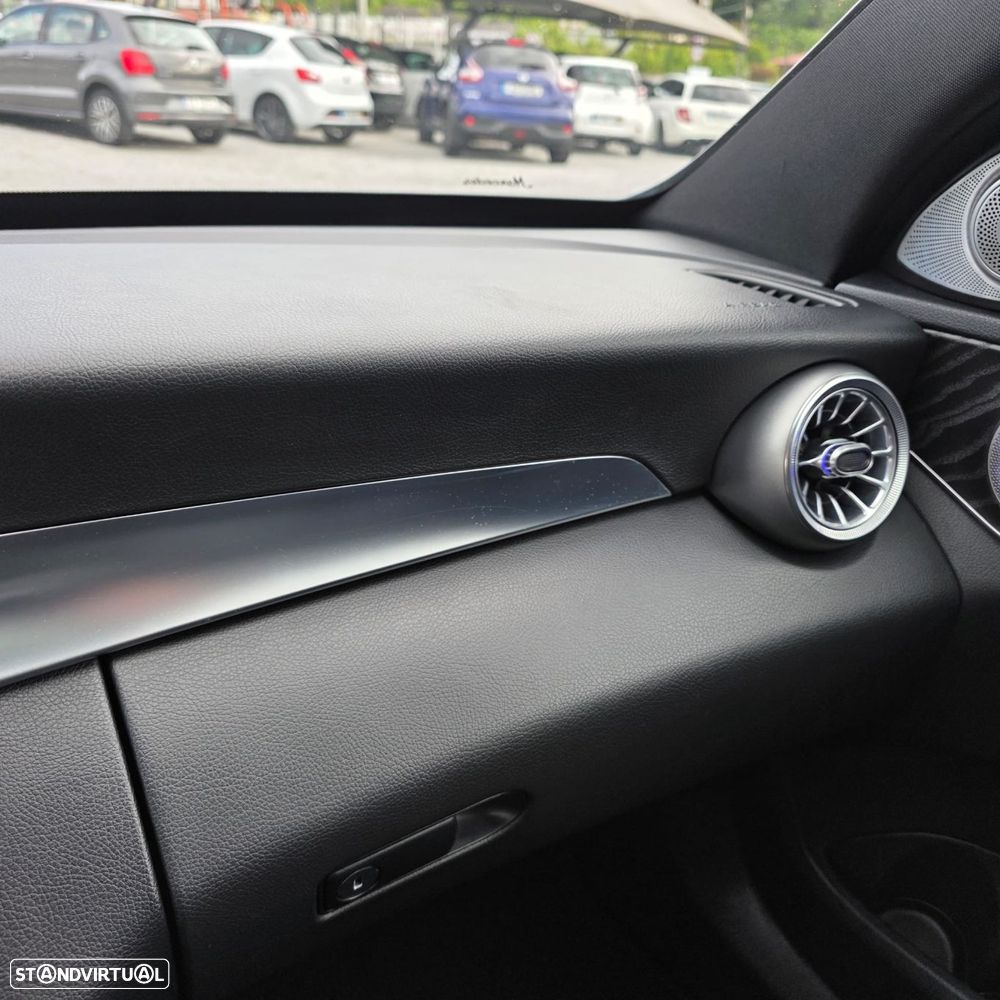 Mercedes-Benz C 220 d AMG Line - 38