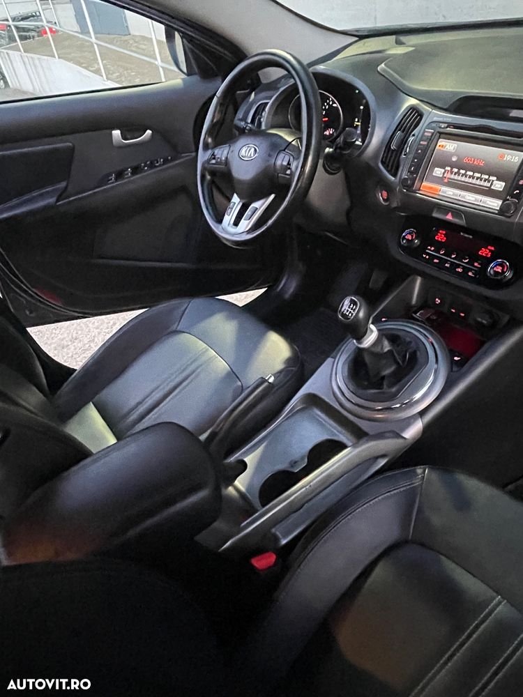 Kia Sportage 2.0 CRDI 184 4WD Spirit - 8