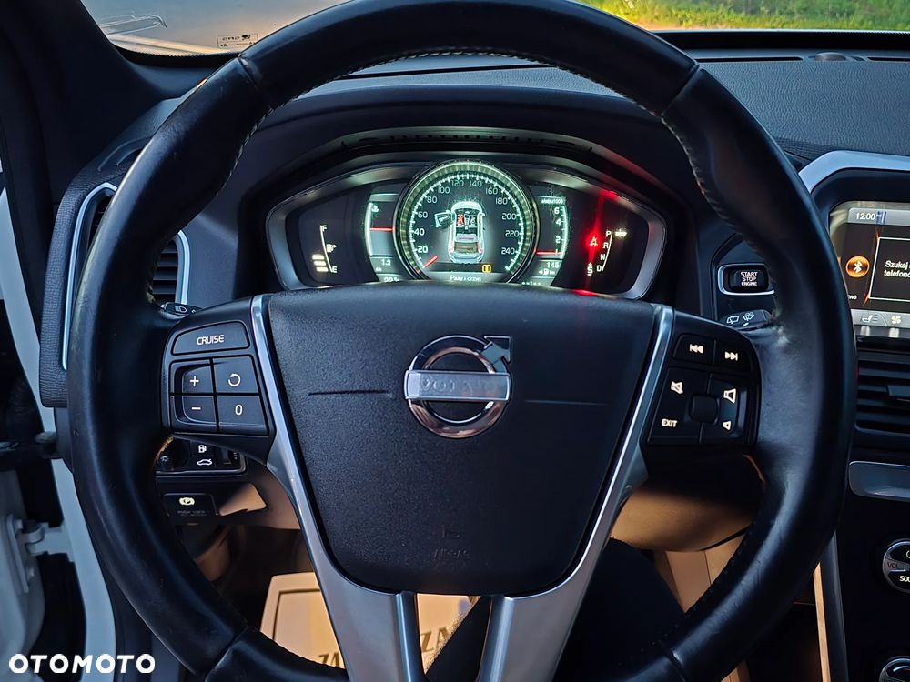 Volvo XC 60 T5 Geartronic Summum - 36