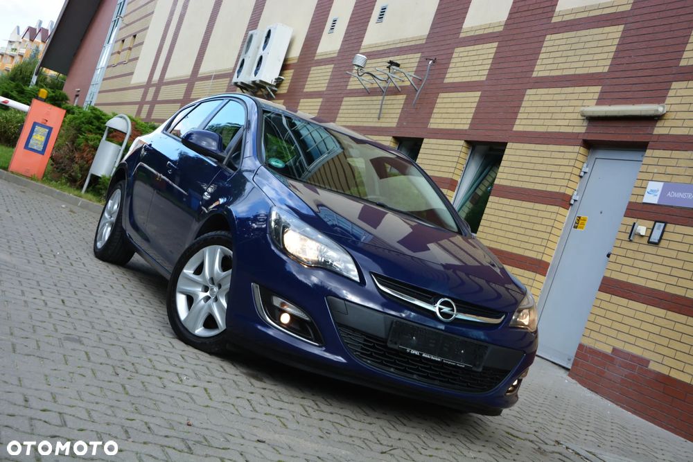 Opel Astra 1.6 ECOFLEX Start/Stop Fun - 1
