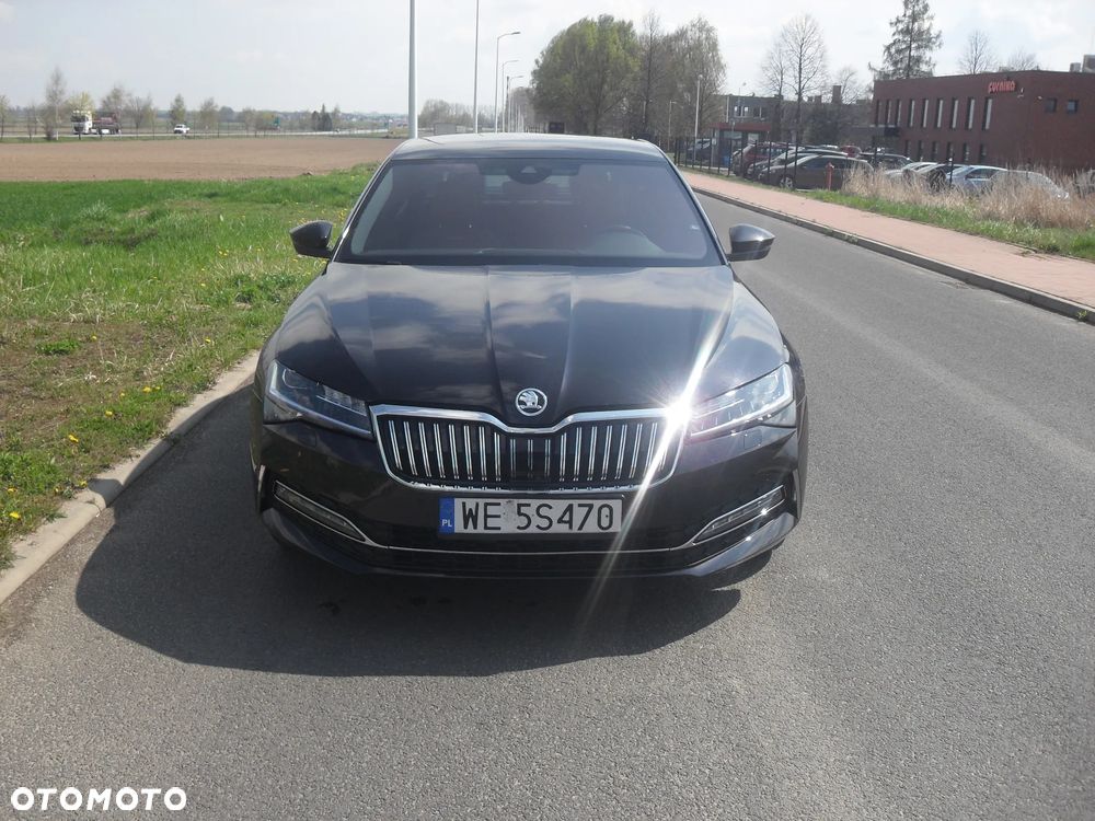 Skoda Superb 2.0 TSI L&K DSG - 2