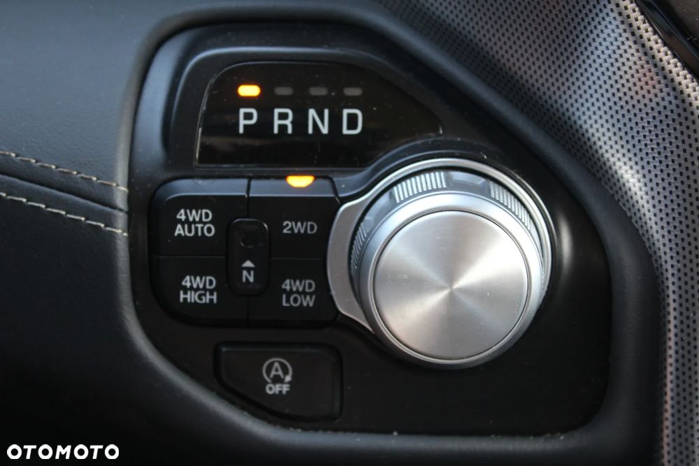RAM 1500 5.7 Crew Cab Limited - 28