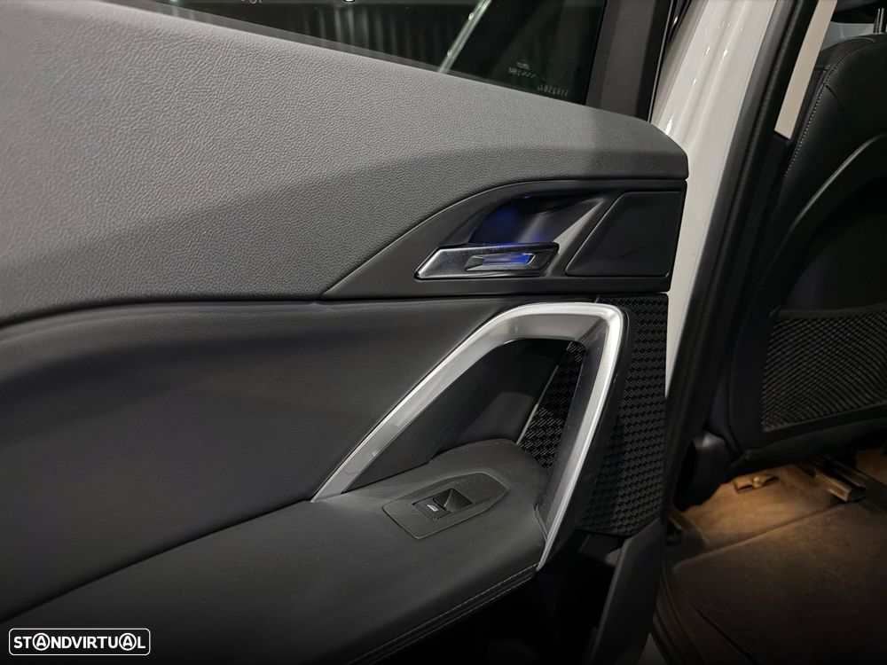 BMW iX1 eDrive20 xLine - 32