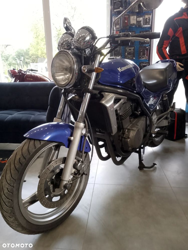 Kawasaki ER - 2