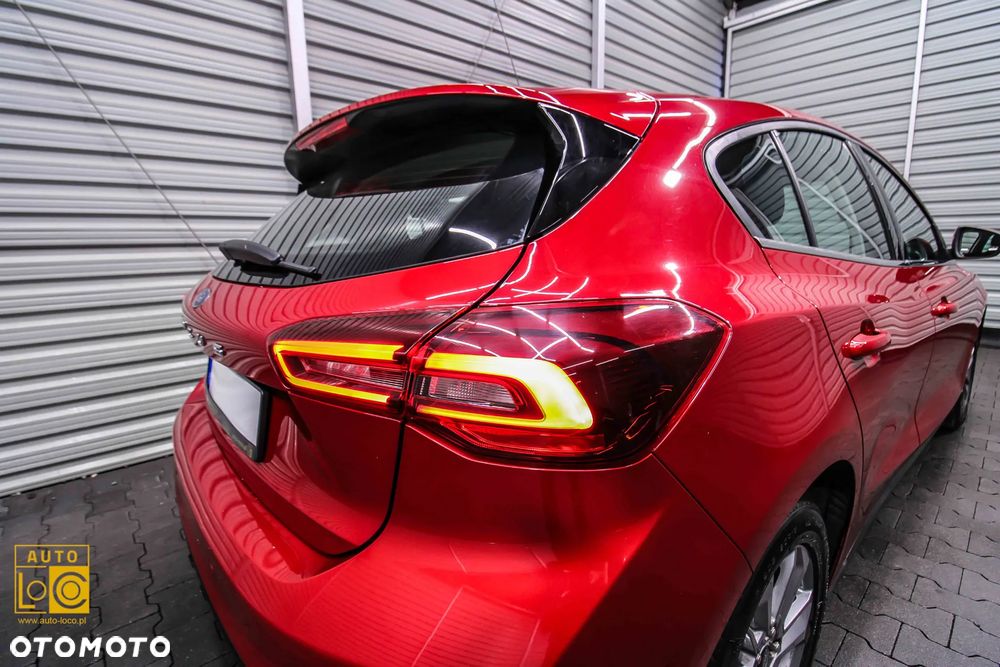 Ford Focus 1.0 EcoBoost Titanium - 36
