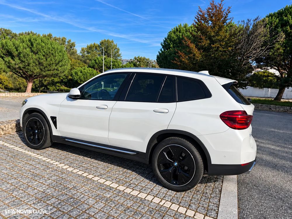 BMW iX3 Impressive - 5