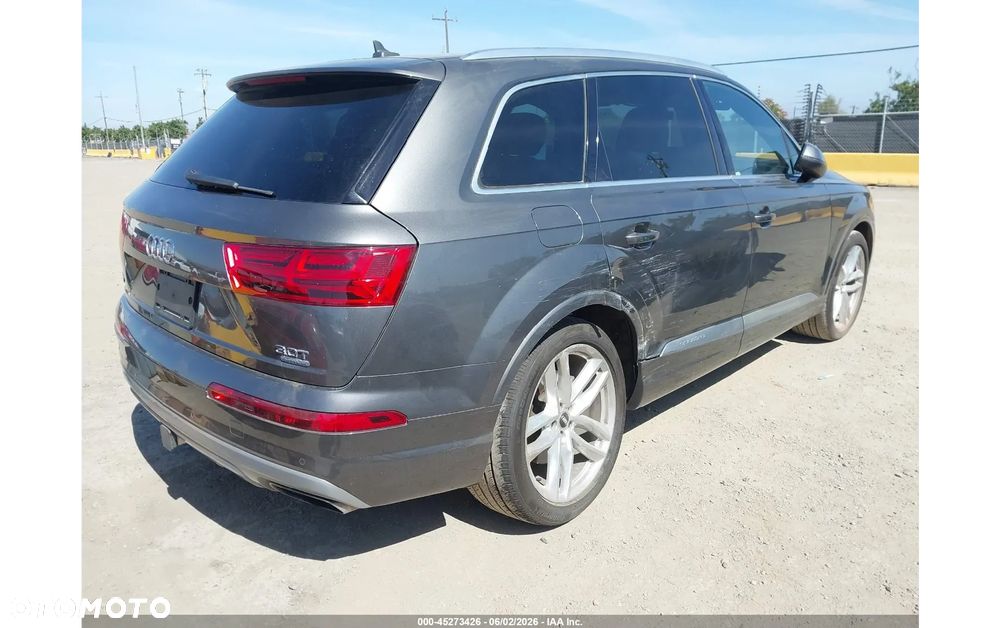 Audi Q7 - 4