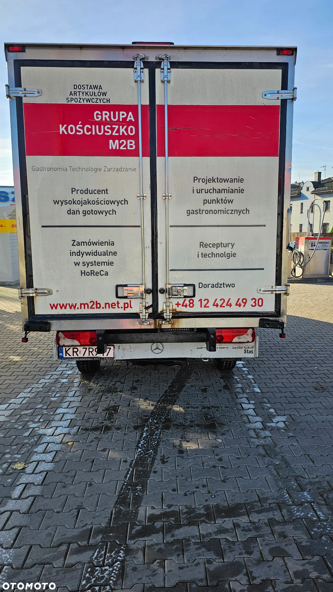 Mercedes-Benz Sprinter - 9