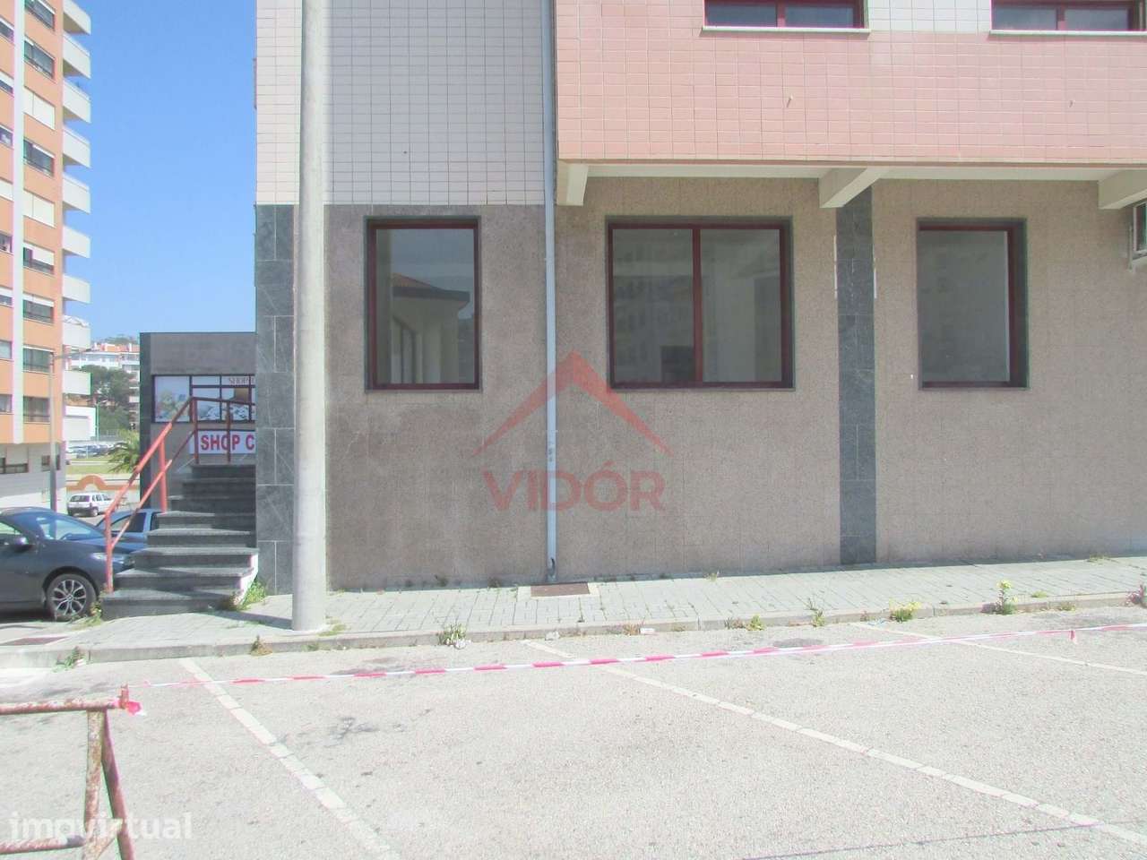 Loja de 93m2 c/ montras junto ao E.Leclerc Figueira da Foz - Grande imagem: 3/15