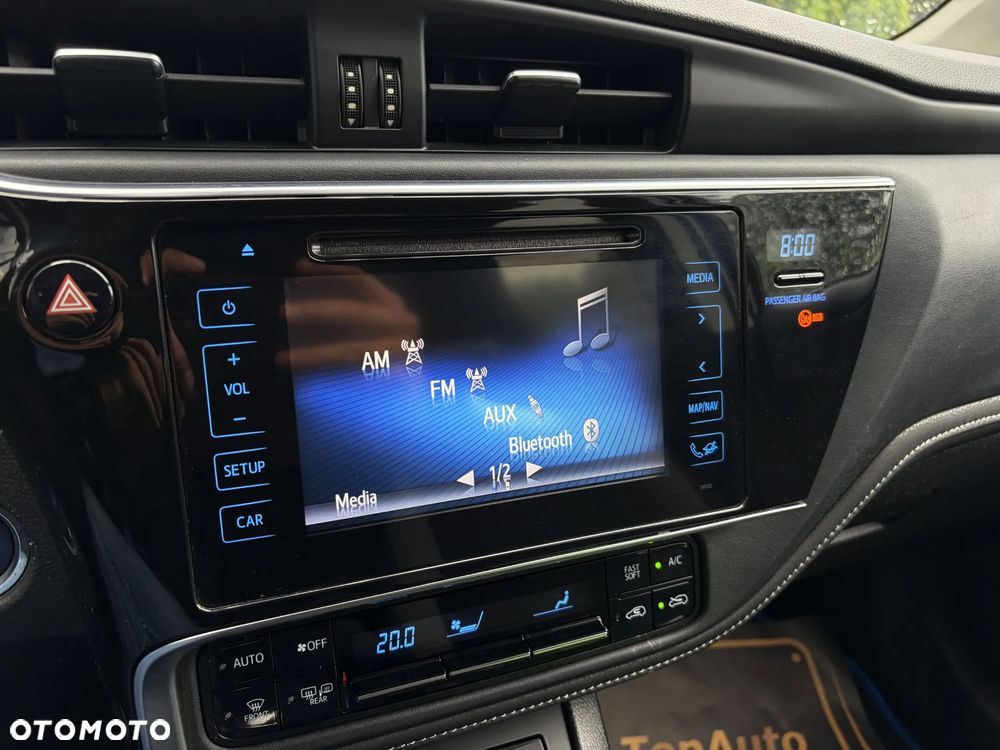 Toyota Auris - 26