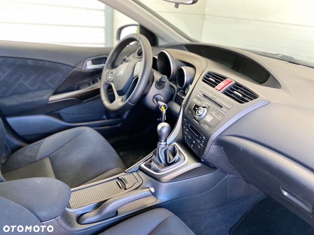 Honda Civic 1.4 Comfort - 12
