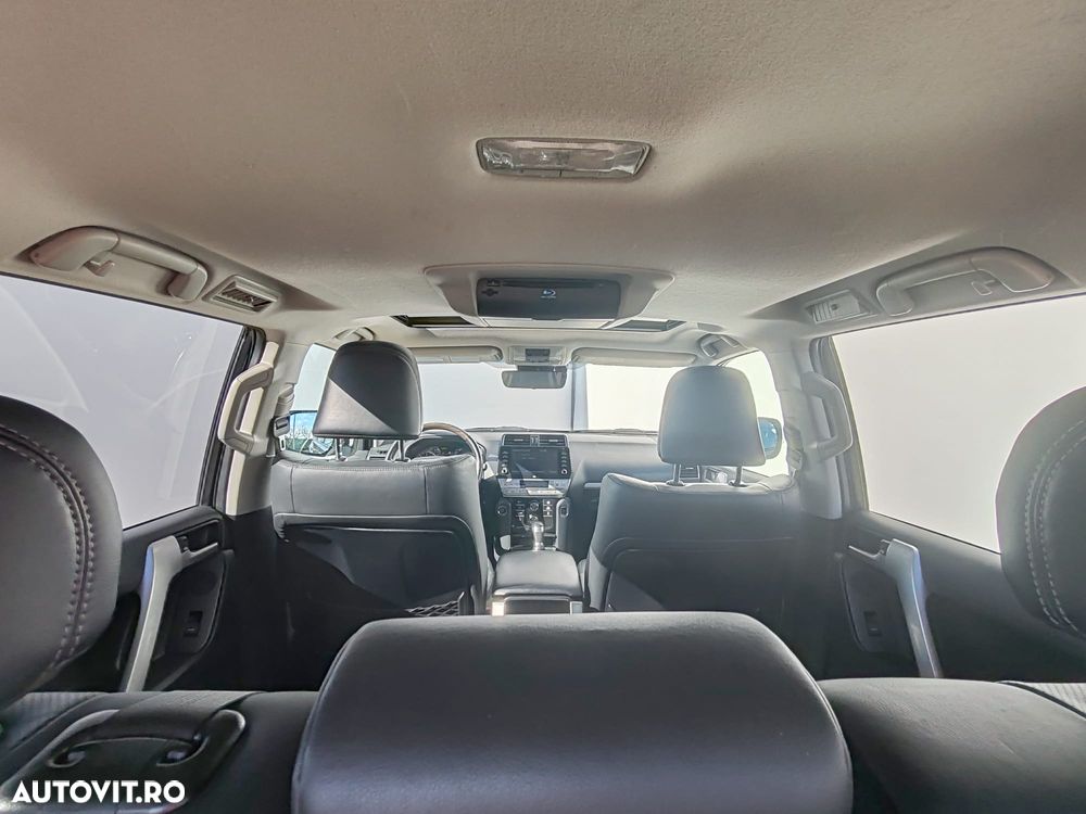 Toyota Land Cruiser 2.8l D-4D 204 CP A/T 7 locuri Luxury AVS - 11