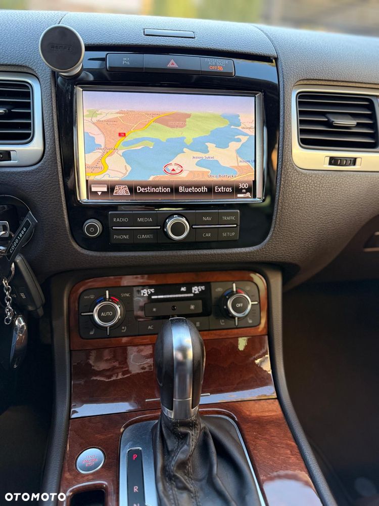 Volkswagen Touareg 3.0 V6 TDI 4XMot BMT - 15