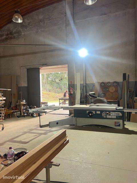 Armazém em Alvaiázere - Grande imagem: 3/26