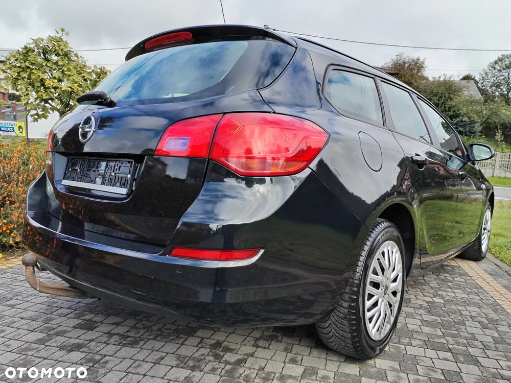 Opel Astra - 4