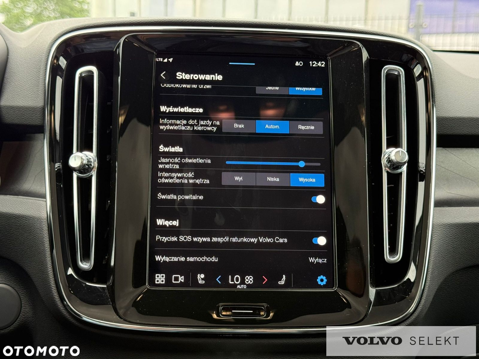 Volvo C40 - 25