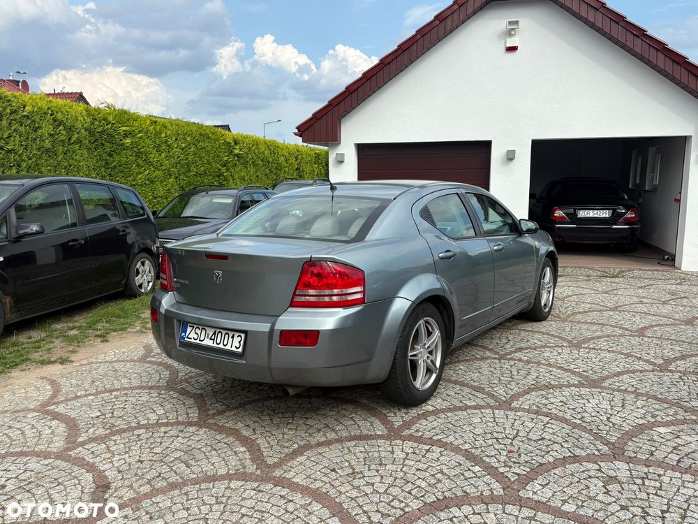 Dodge Avenger 2.0 CRD SE - 9