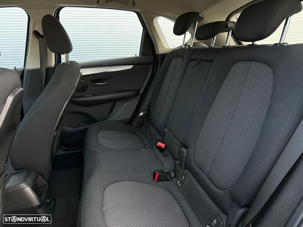 BMW 216 Active Tourer d Advantage - 9
