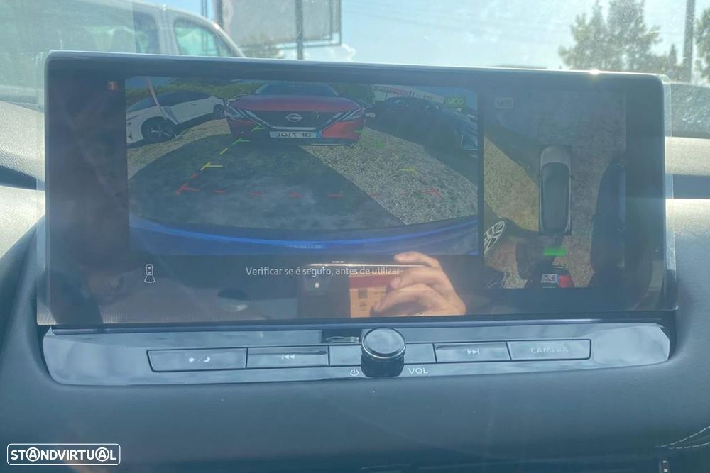 Nissan Qashqai 1.3 DIG-T N-Connecta - 8