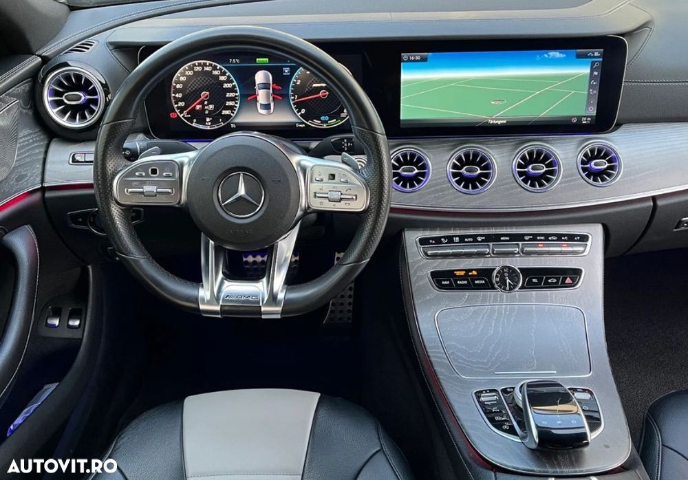 Mercedes-Benz CLS - 14