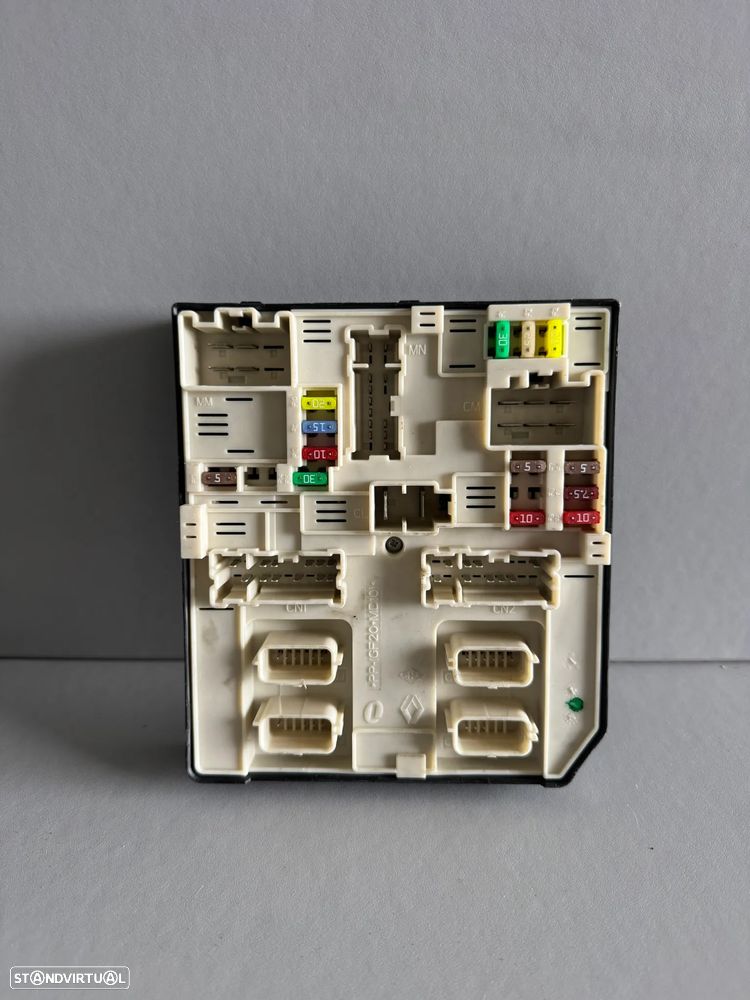CAIXA DE FUSIVEIS USM RENAULT MASTER III / MOVANO B / NV400 REF. 284B6447R4 - 1