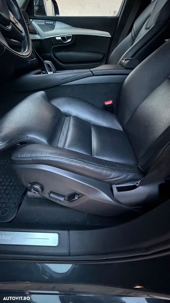 Volvo XC 90 T8 AWD Recharge Geartronic RDesign - 8