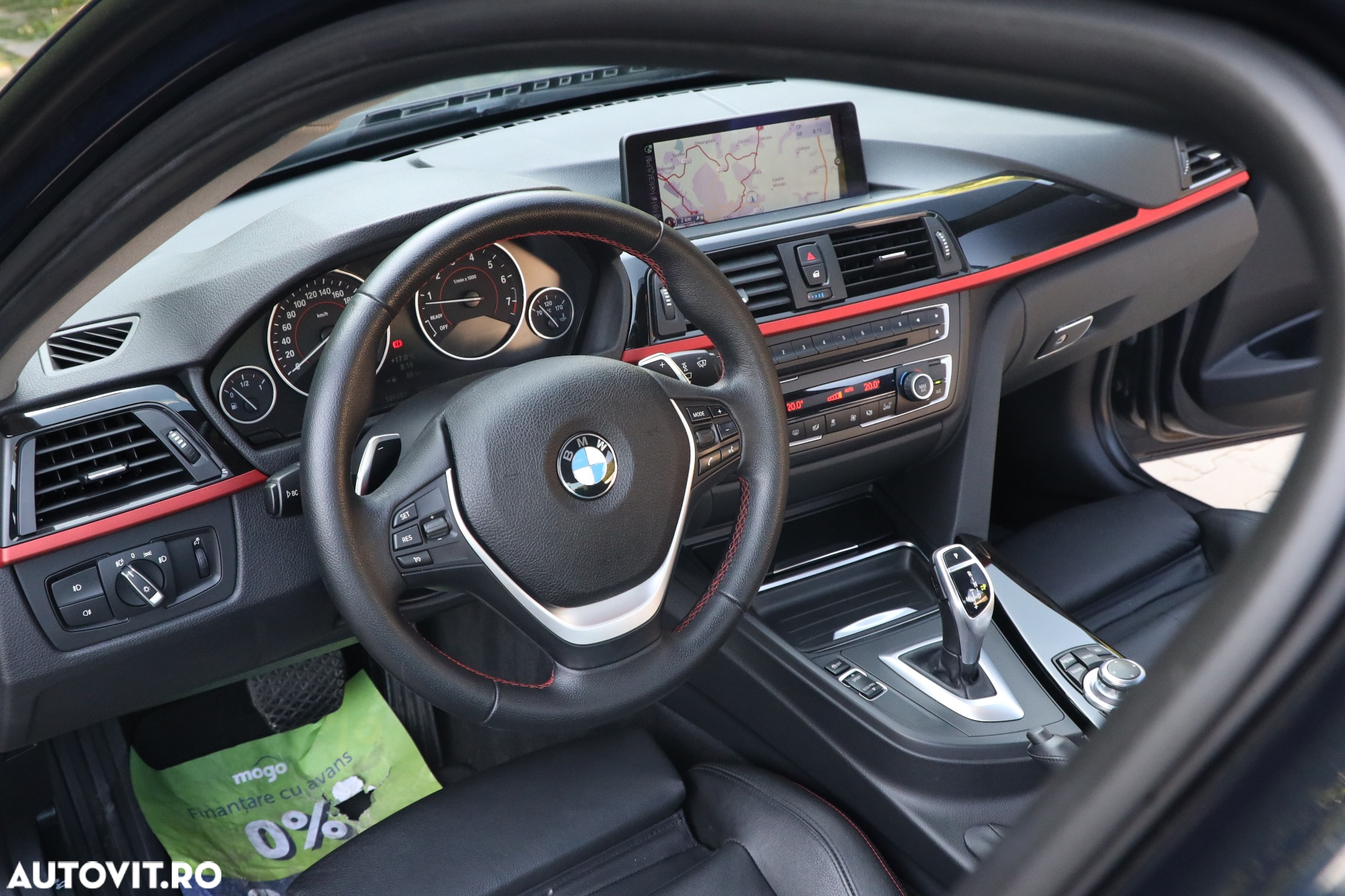 BMW Seria 3 320i Aut. Sport Line - 7