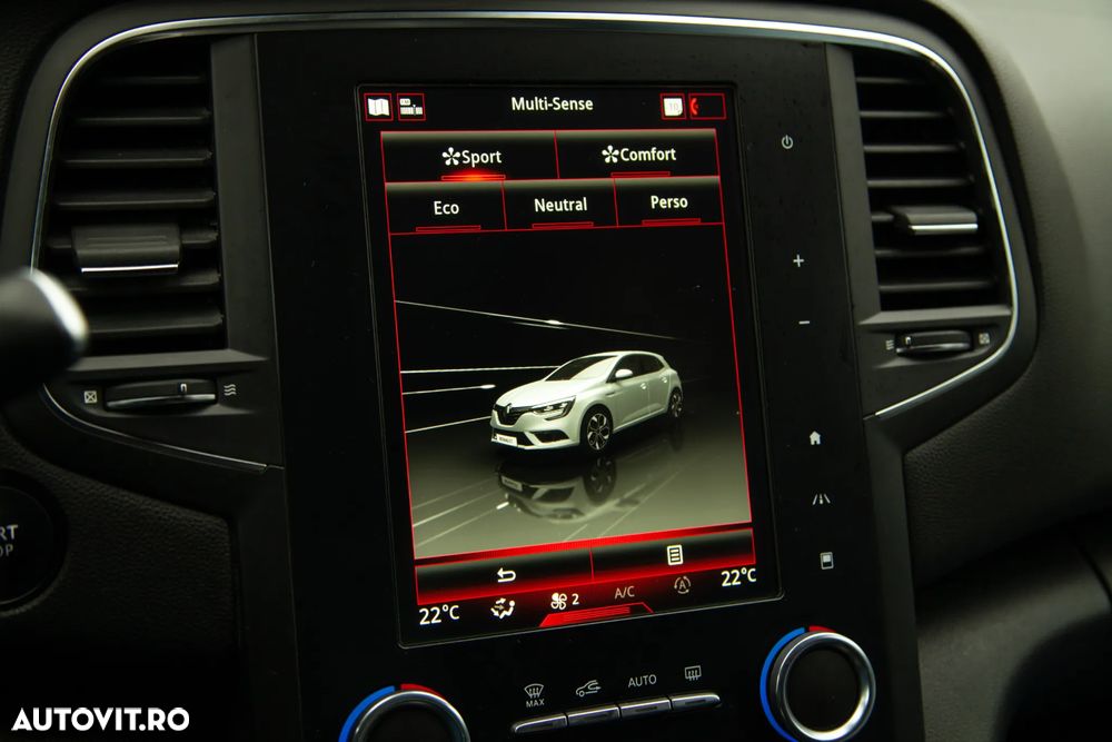 Renault Megane TCe 140 GPF R.S. LINE - 26