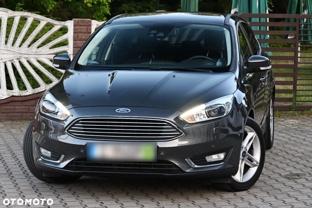 Ford Focus 1.5 EcoBoost Titanium - 2