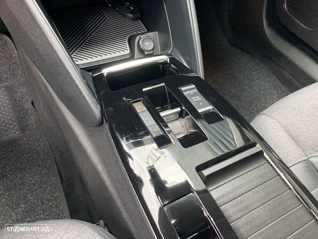 Citroën C4 1.5 BlueHDi Shine Pack EAT8 - 30