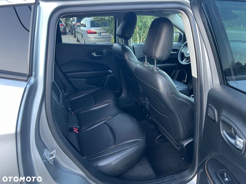 Jeep Compass 2.0 MJD Limited 4WD S&S - 35