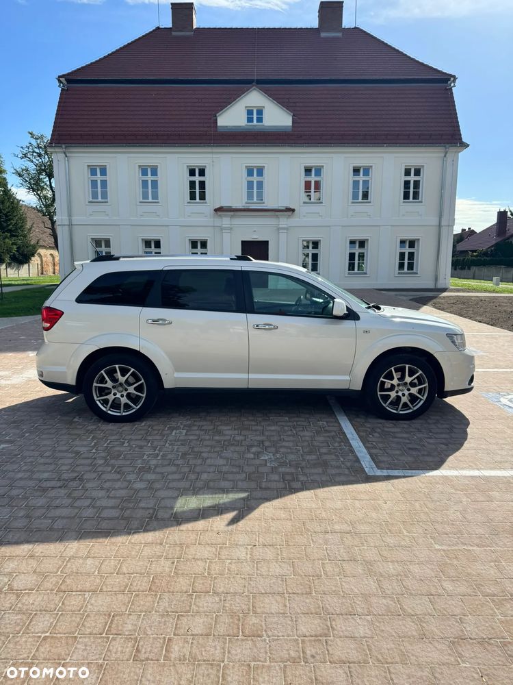 Fiat Freemont 2.0 Multijet 16V DPF Automatik Allrad Lounge - 4