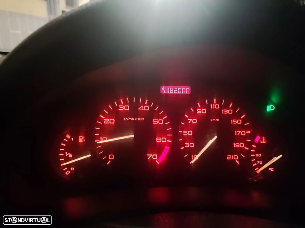 Peugeot 206 1.1 XR - 12