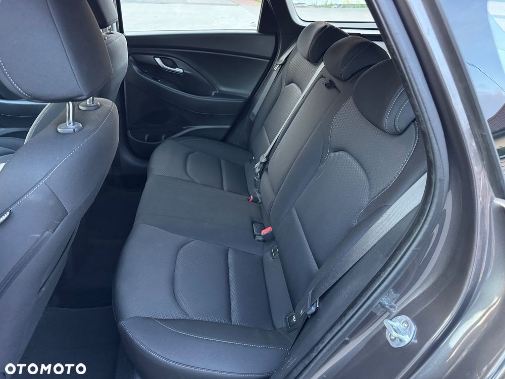 Hyundai i30 - 11