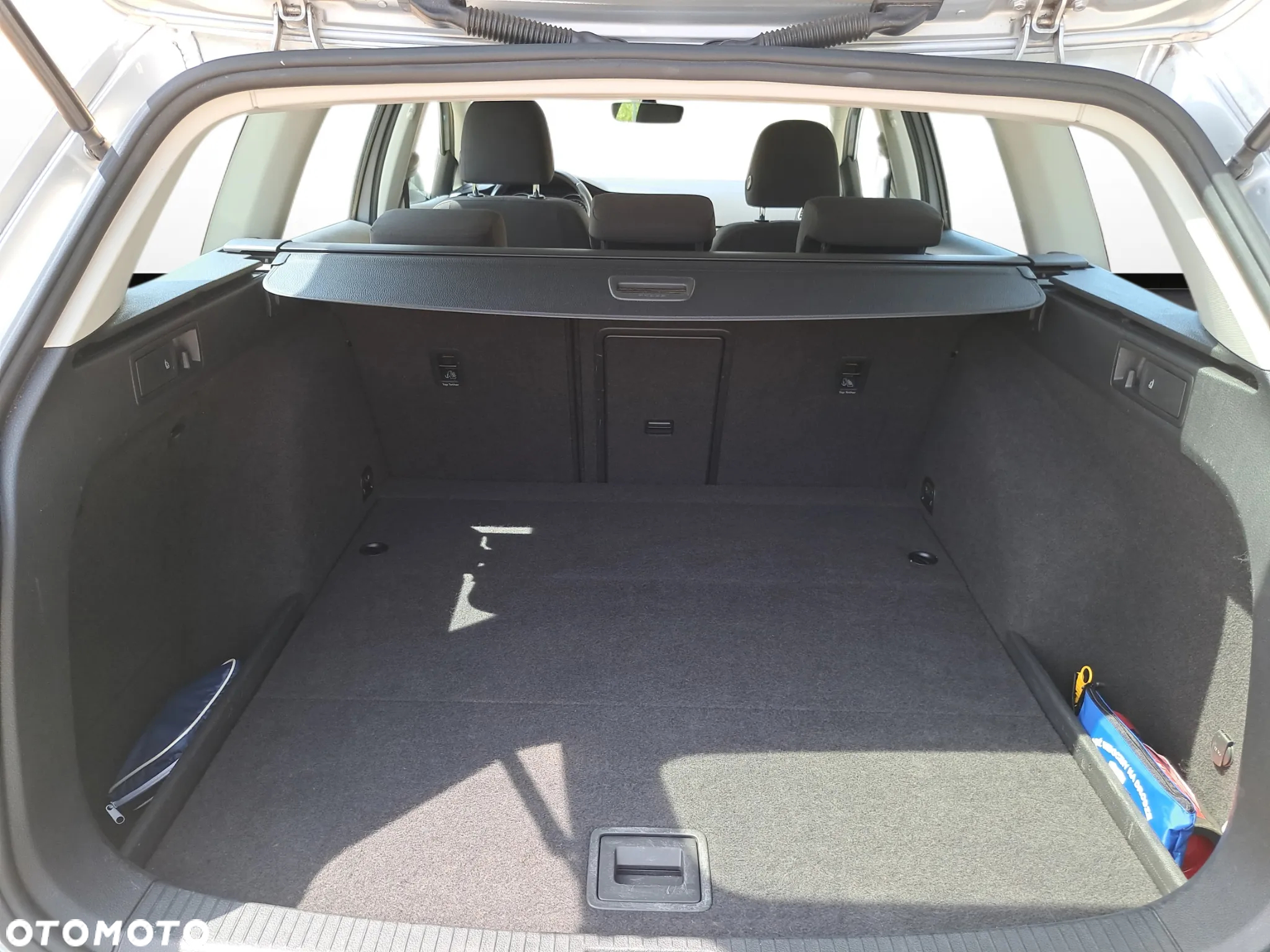 Volkswagen Golf VII 1.6 TDI BMT Comfortline - 11