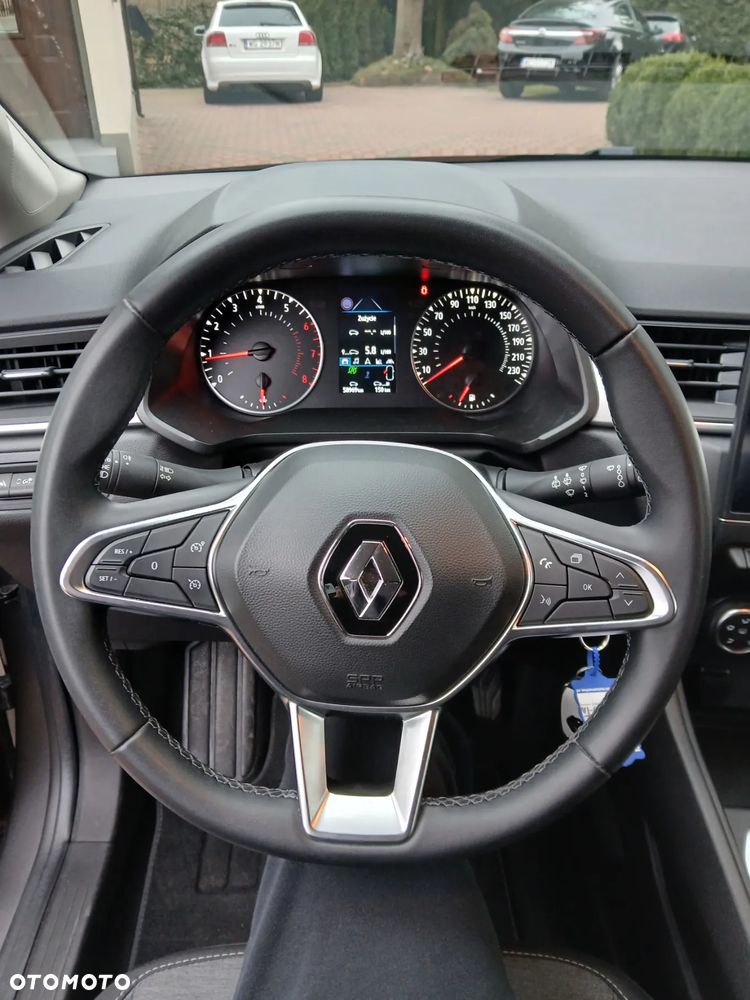 Renault Captur - 17