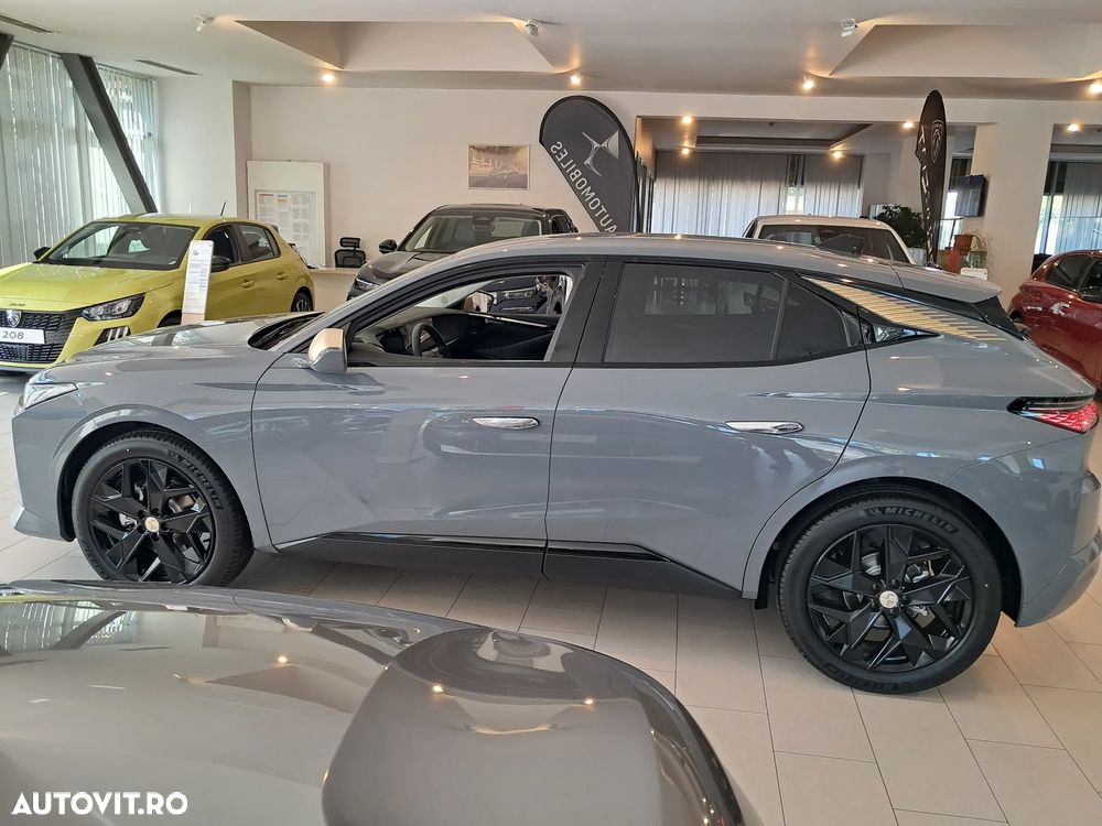 DS Automobiles DS 4 Crossback - 12