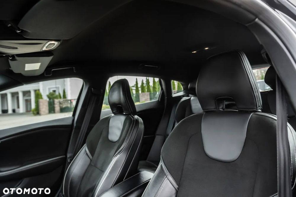 Volvo V40 D2 RDesign - 12