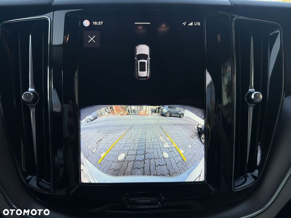 Volvo XC 60 - 23