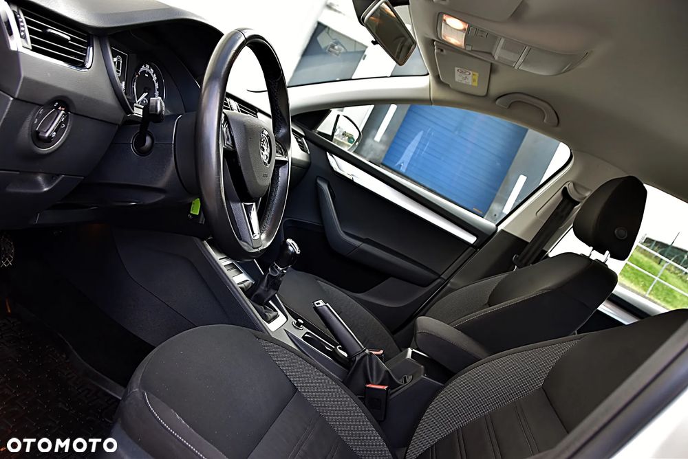 Skoda Octavia 1.6 TDI Ambition - 13