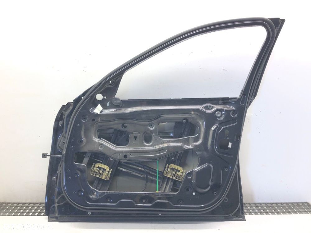 DRZWI PRAWY PRZÓD  BMW 5 (F10) 2009 - 2016 528 i xDrive 180 kW [245 KM] benzyna 2011 - 2016 - 5