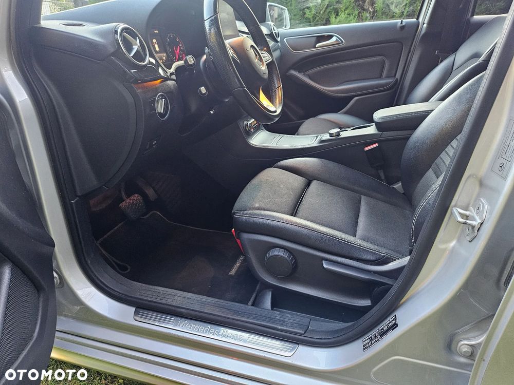 Mercedes-Benz Klasa B 180 (CDI) d 7G-DCT AMG Line - 11