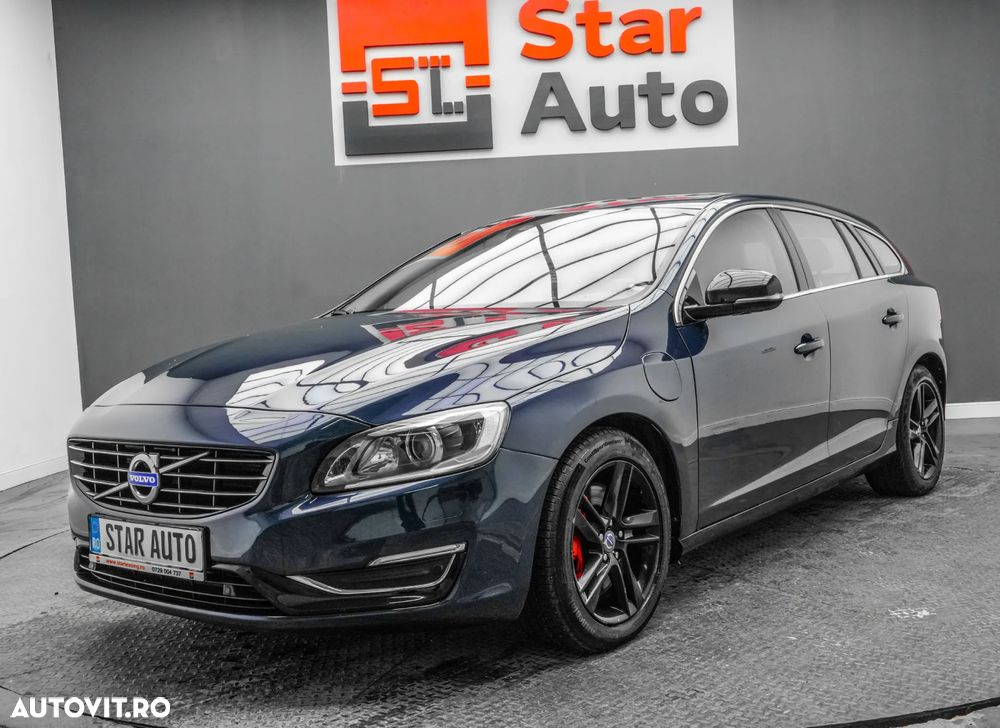 Volvo V60 D5 Summum - 1
