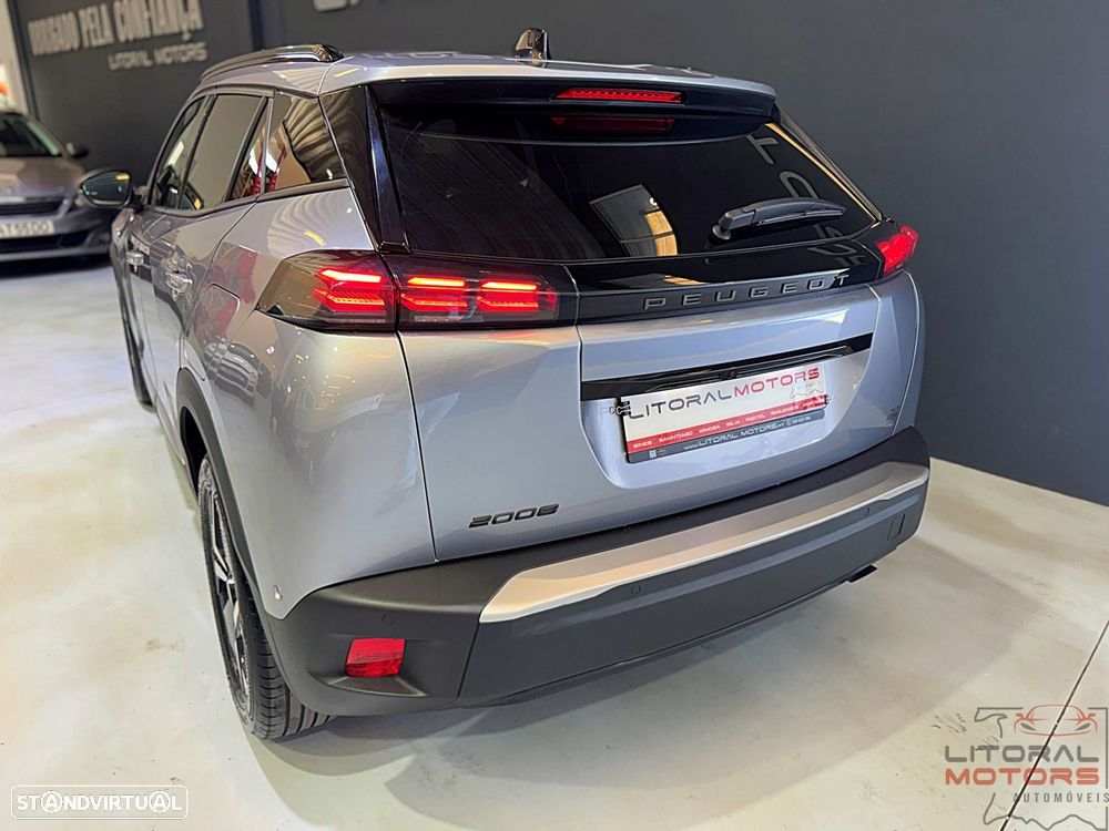 Peugeot 2008 1.2 PureTech Allure Pack - 9