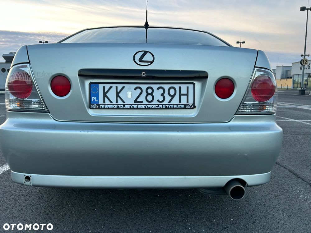 Lexus IS 200 Classic - 14