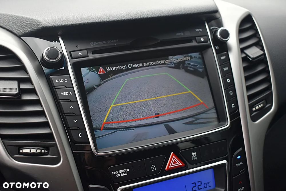 Hyundai i30 i30cw 1.6 CRDi Fifa World Cup Edition - 31